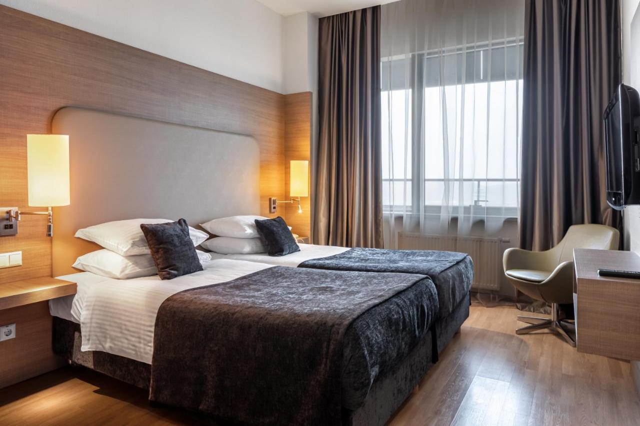 Ramada Encore Kiev Extérieur photo